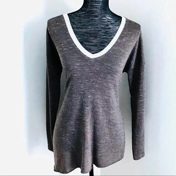 Wilfred Sweaters - ARITZIA WILFRED LONG TAUPE V NECK  SWEATER SIZE SMALL